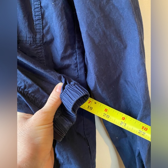 Free With A Purchase Women’s Skinny Jeans Sweater Zip Up - Picture 4 of 15